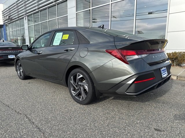Certified 2025 Hyundai Elantra Sport image 10