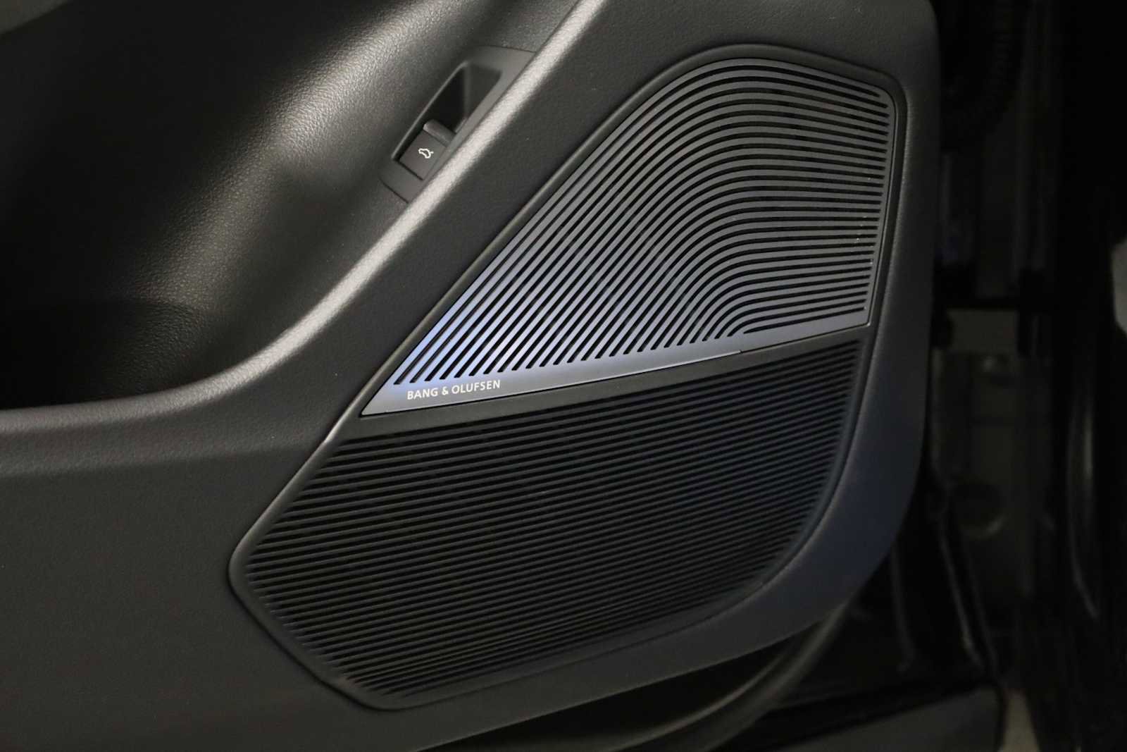 New 2026 Audi RS Q8 performance image 17