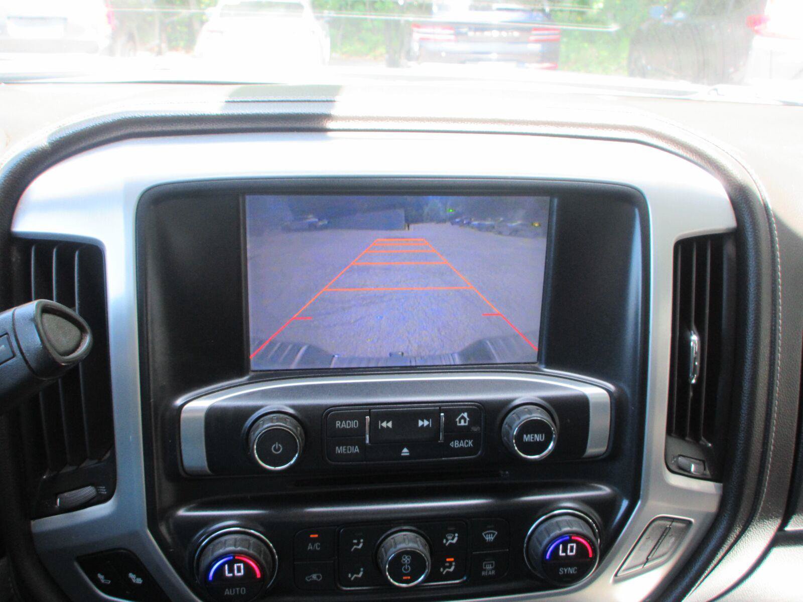 Used 2014 GMC Sierra 1500 SLT w/ Suspension Package, Off-Road RWD image 12