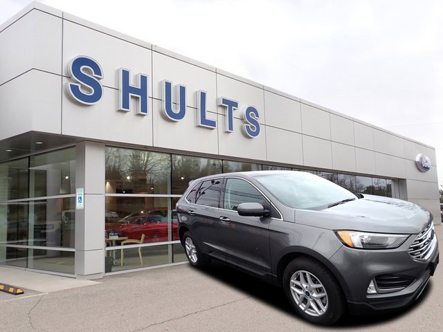 Used 2022 Ford Edge SEL w/ Convenience Package image 3