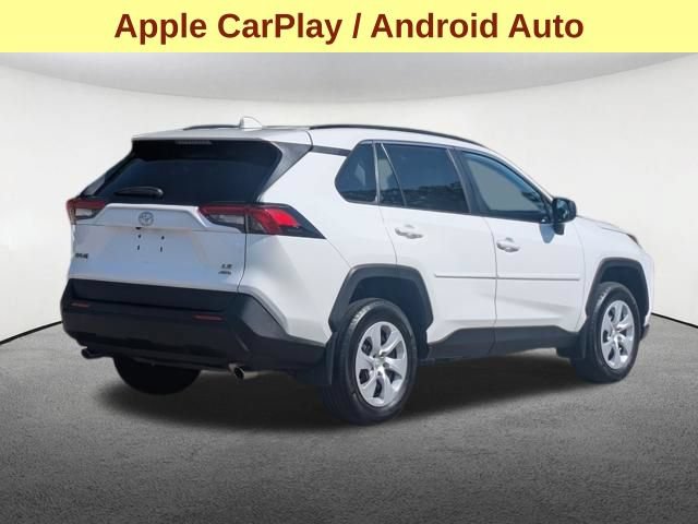 Used 2021 Toyota RAV4 LE AWD/4WD image 5
