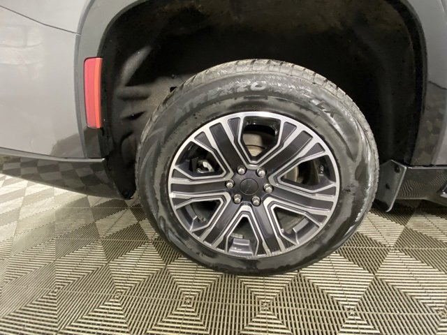 Used 2024 Jeep Wagoneer L Series II w/ Flexible Seating Group image 24