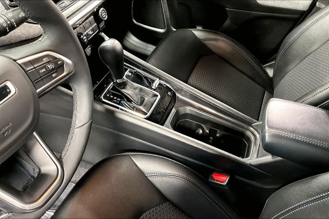 Used 2024 Jeep Compass Latitude image 18