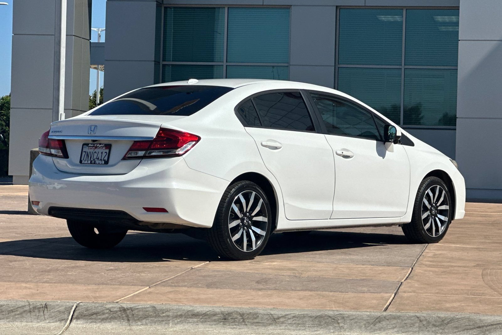 Used 2015 Honda Civic EX-L image 4