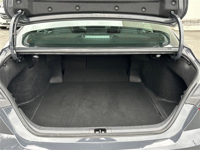Certified 2025 Toyota Camry SE image 6