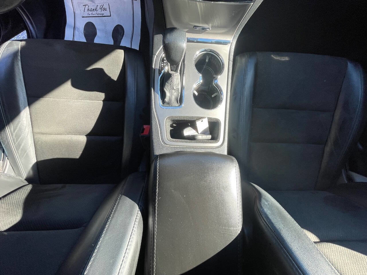 Used 2021 Jeep Grand Cherokee Laredo X image 13