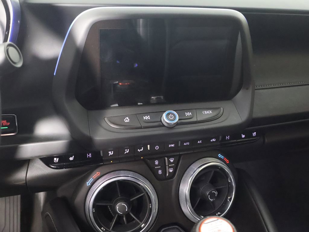 Used 2017 Chevrolet Camaro SS RWD image 41