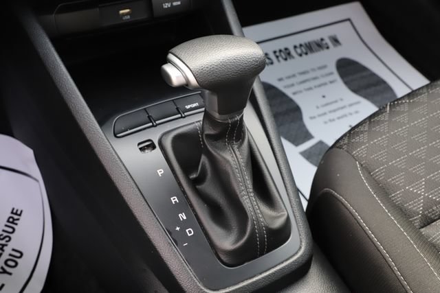 Used 2022 Kia Rio LX FWD image 25