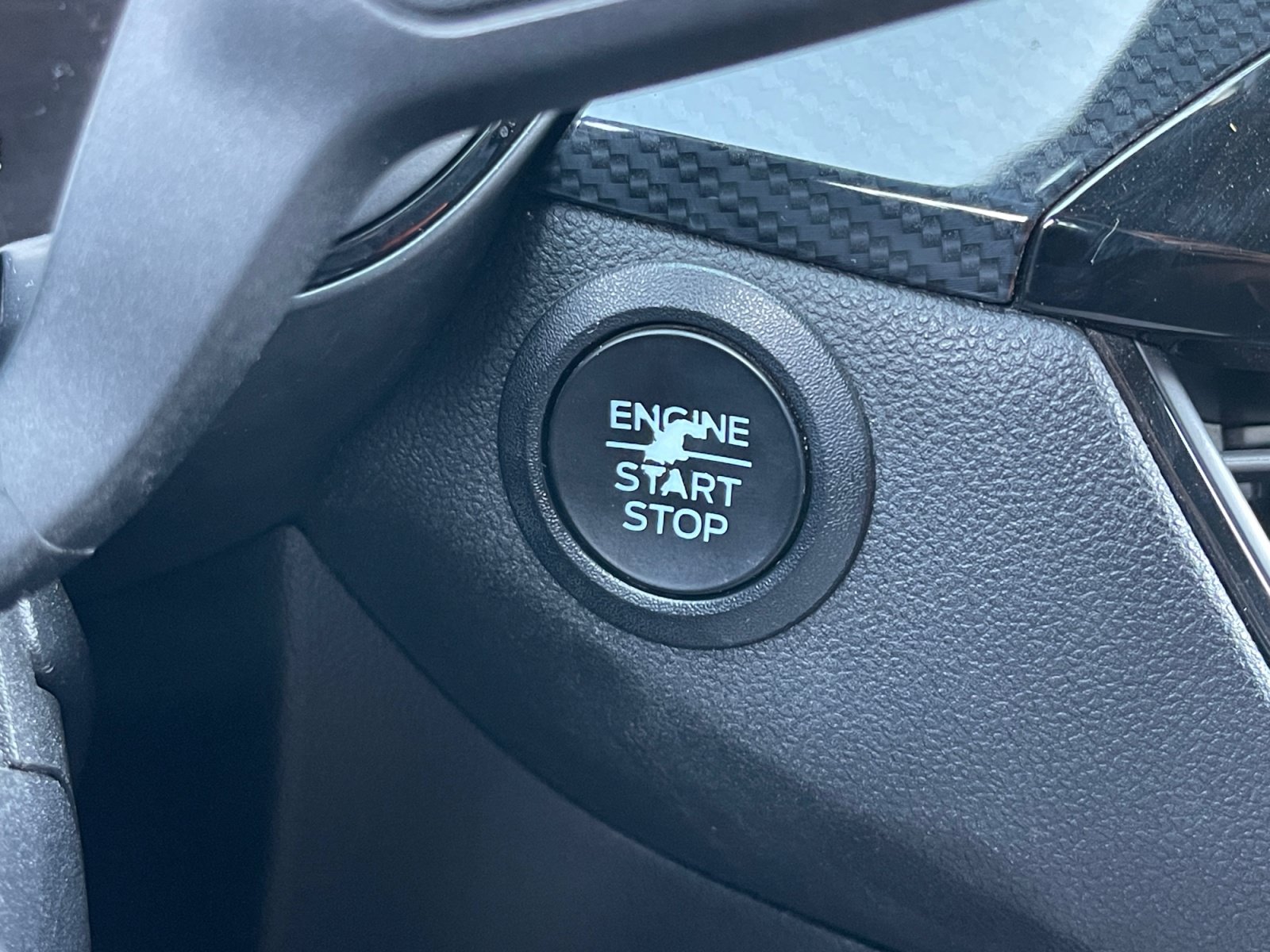 Used 2023 Ford Escape ST-Line AWD/4WD image 28