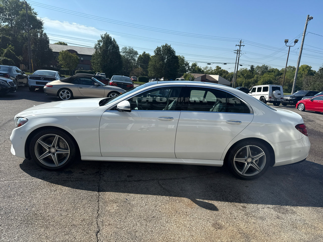 Used 2017 Mercedes-Benz E 300 4MATIC w/ Premium 3 Package image 12