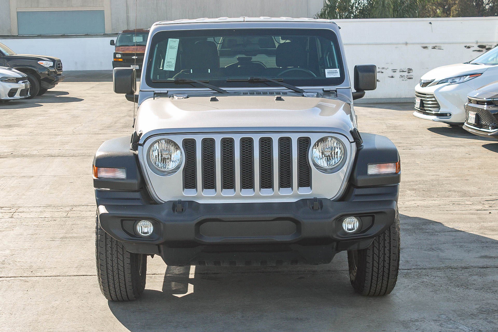 Used 2019 Jeep Wrangler Unlimited Sport S image 2