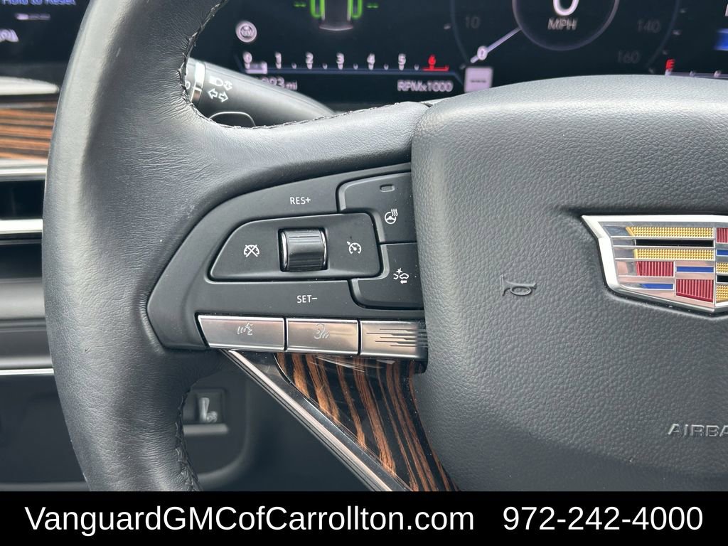 Used 2024 Cadillac Escalade ESV Luxury image 17