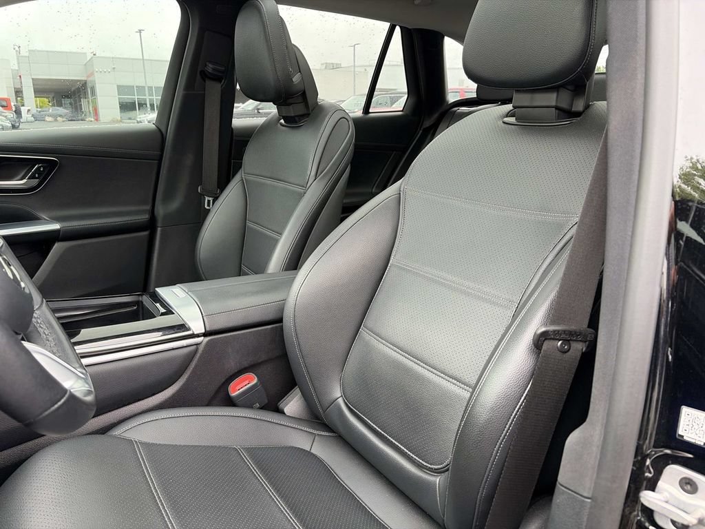 Used 2023 Mercedes-Benz GLC 300 4MATIC image 21