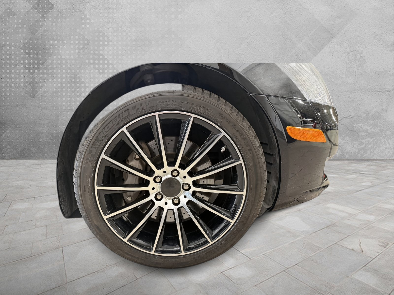 Used 2009 Mercedes-Benz S 600 image 2