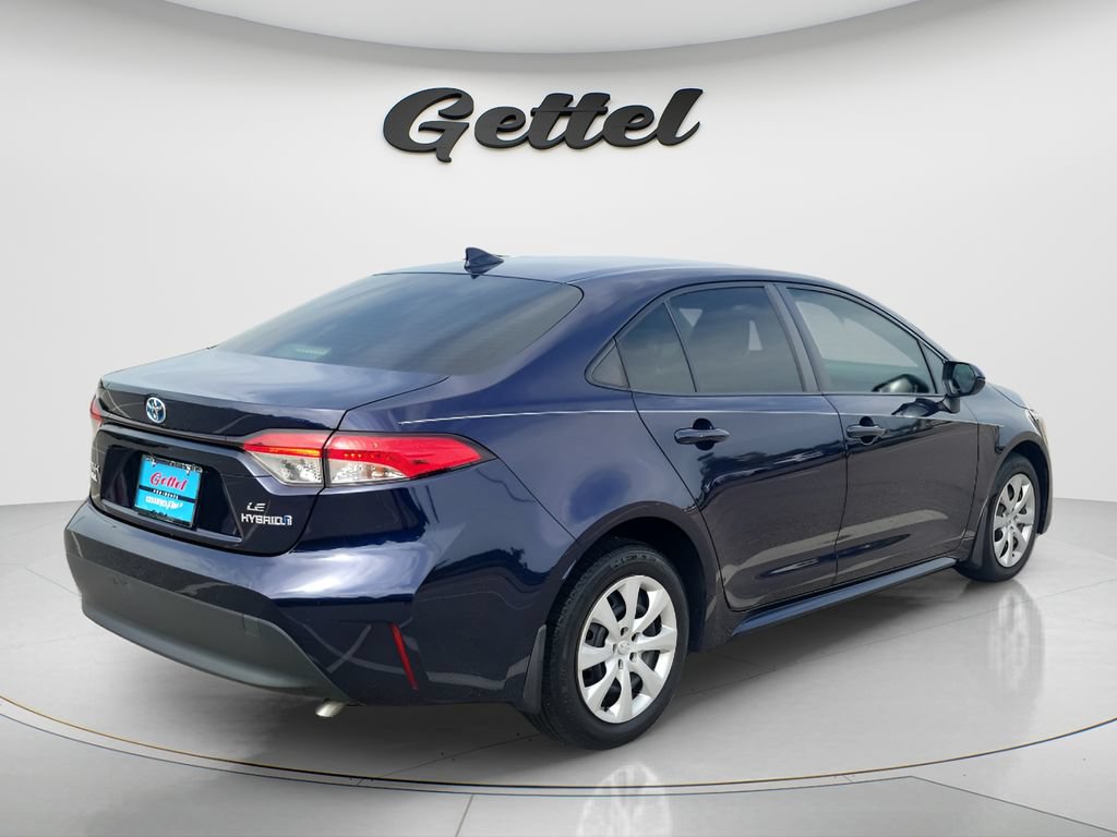 Used 2023 Toyota Corolla LE FWD image 5