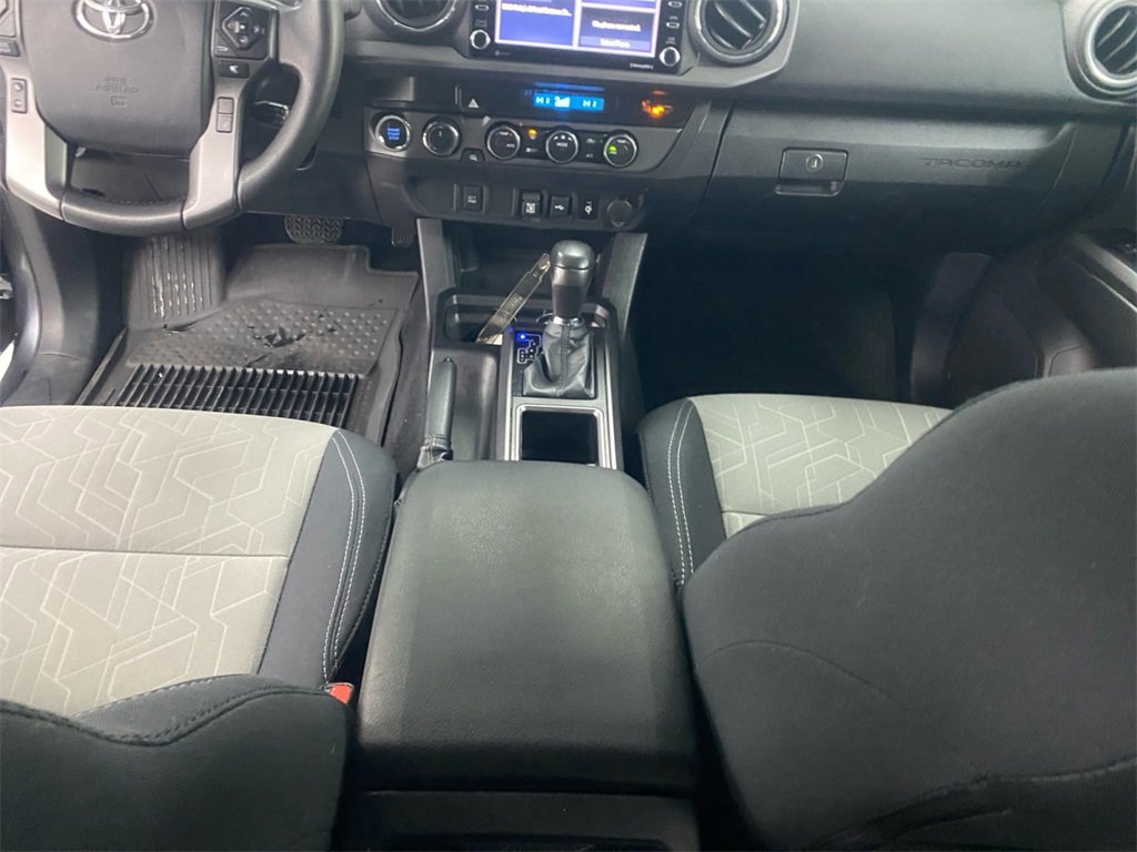 Used 2023 Toyota Tacoma TRD Sport image 11