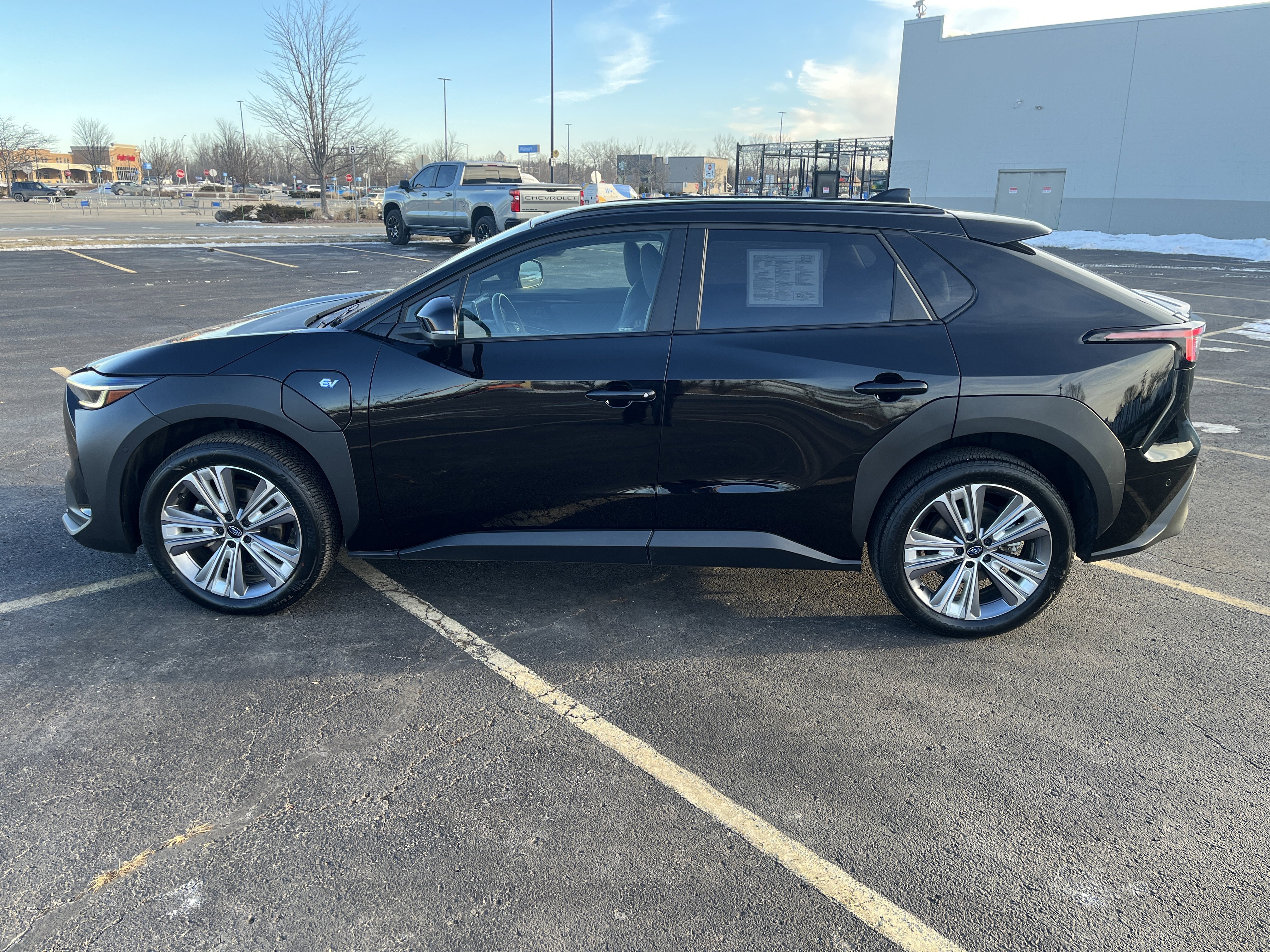 Used 2023 Subaru Solterra AWD image 3