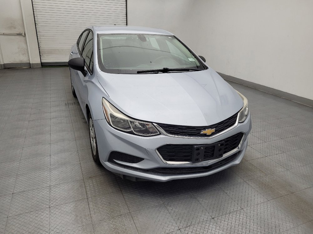 Used 2018 Chevrolet Cruze LS FWD image 14