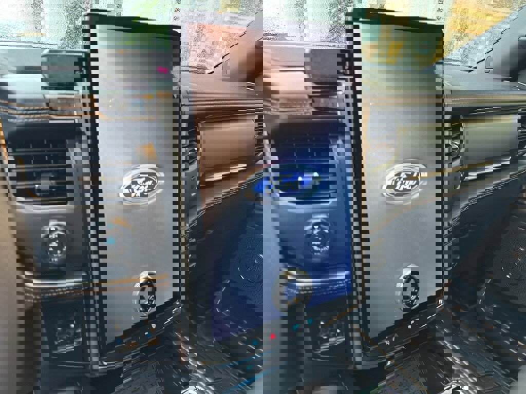 Used 2023 Ford Expedition Max Platinum image 12