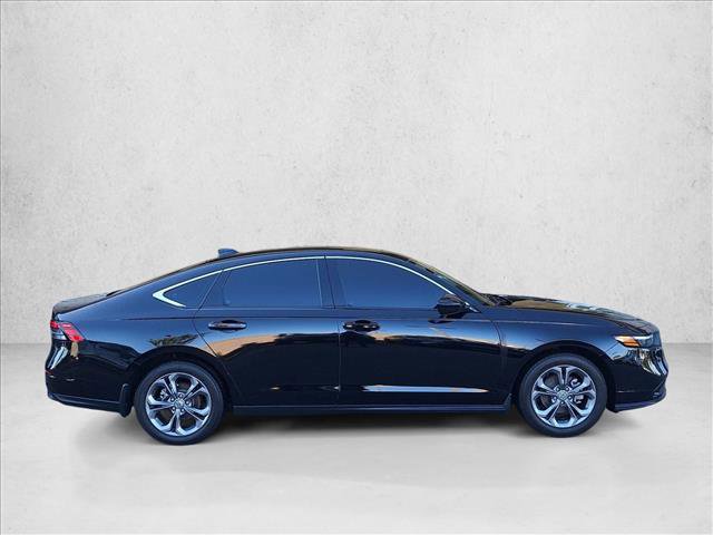 Used 2024 Honda Accord EX image 4