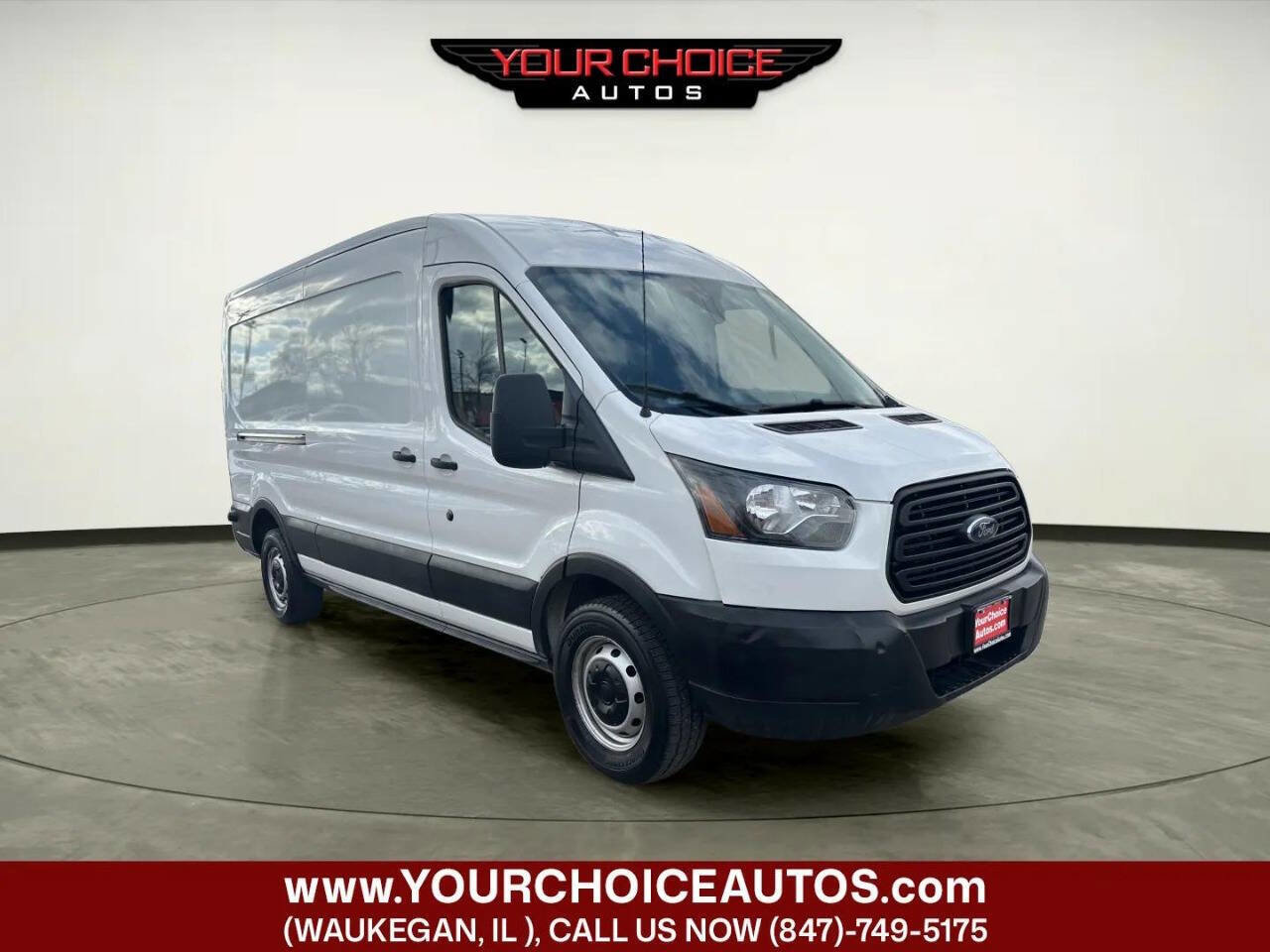 Used 2019 Ford Transit 250 148 Medium Roof RWD image 7