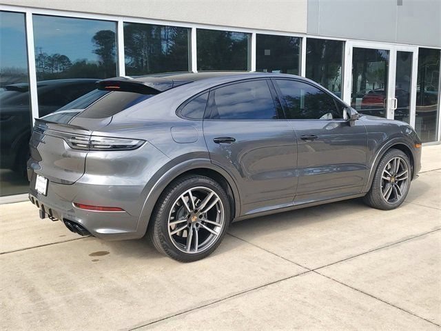 Used 2023 Porsche Cayenne Turbo AWD/4WD image 10