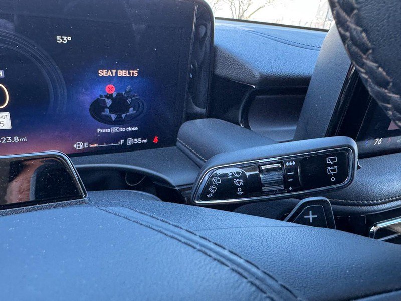 Certified 2025 Lincoln Aviator AWD image 21