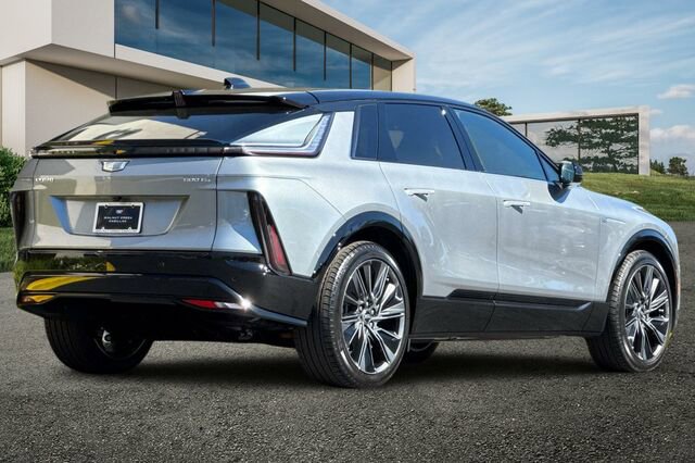 New 2026 Cadillac Lyriq Signature Sport w/ Nappa Leather Package image 4