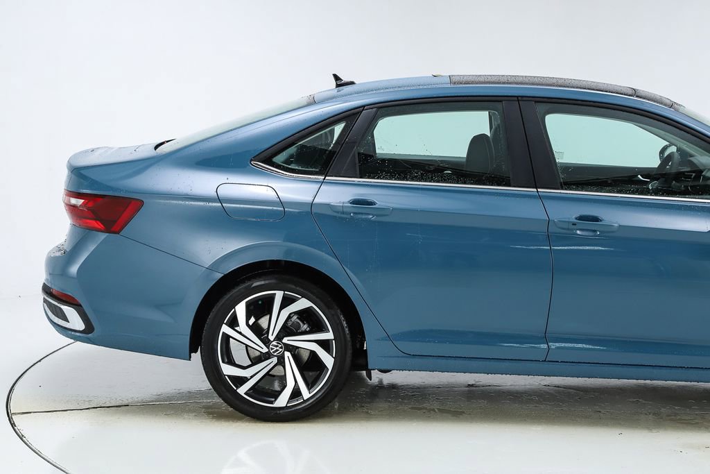 New 2026 Volkswagen Jetta SEL image 11