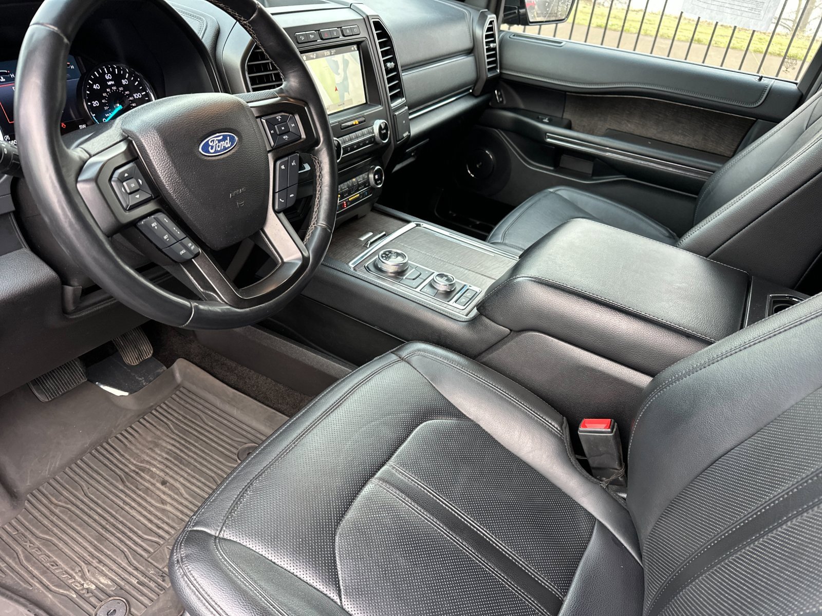 Used 2018 Ford Expedition Max Limited w/ Equipment Group 302A image 10