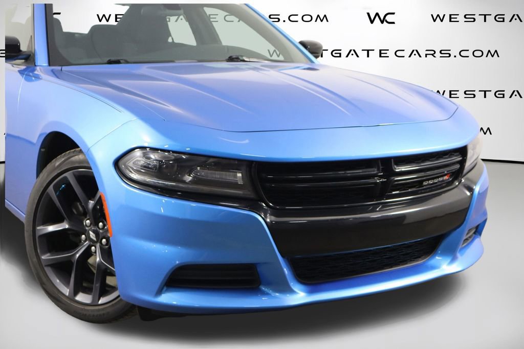 Used 2019 Dodge Charger SXT w/ Blacktop Package RWD image 48