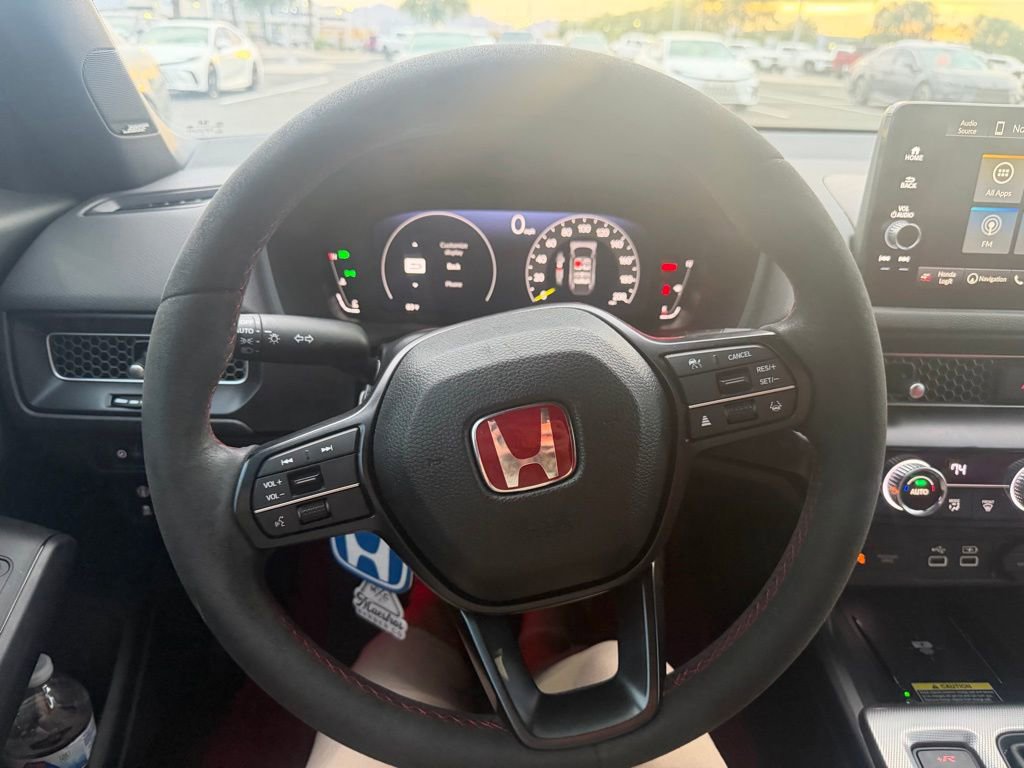 Used 2024 Honda Civic Type R image 15