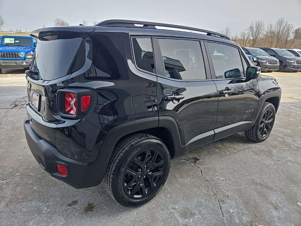 Used 2023 Jeep Renegade Altitude w/ Sun/Sound Group image 11