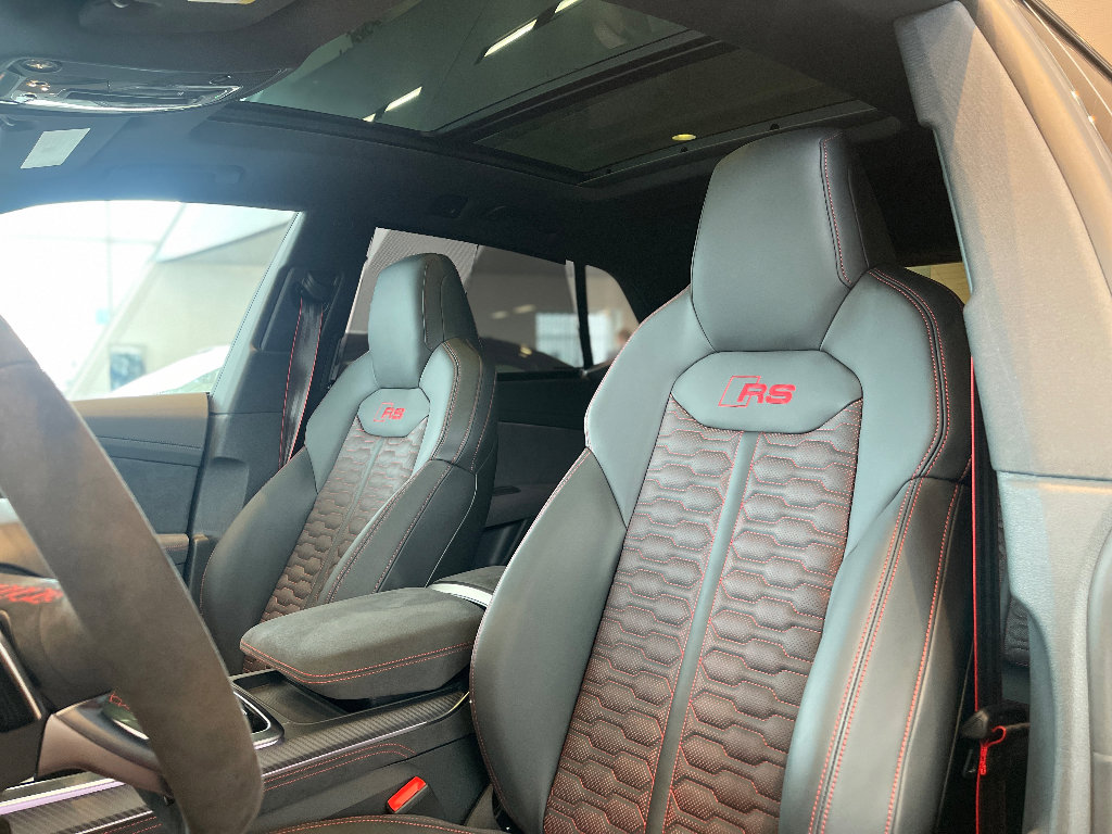 New 2026 Audi RS Q8 performance image 19