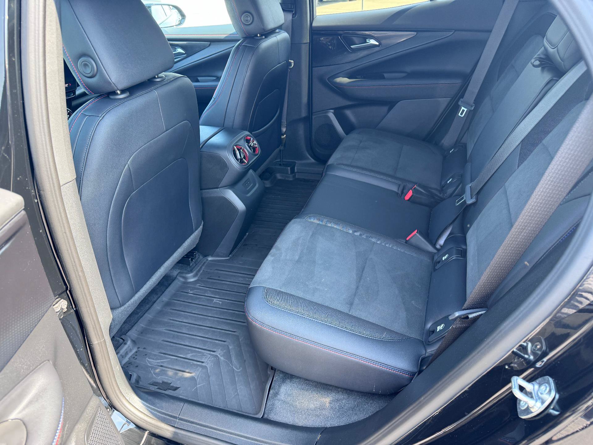 Used 2025 Chevrolet Blazer EV RS AWD/4WD image 14