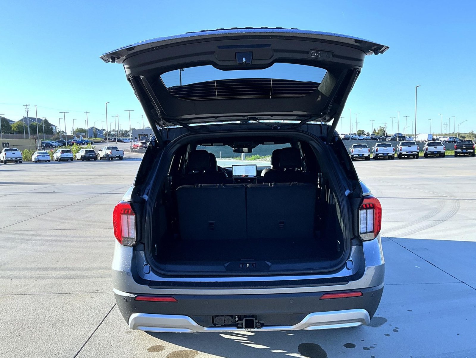 New 2027 Ford Explorer Platinum w/ LUX Leather Package AWD/4WD image 25