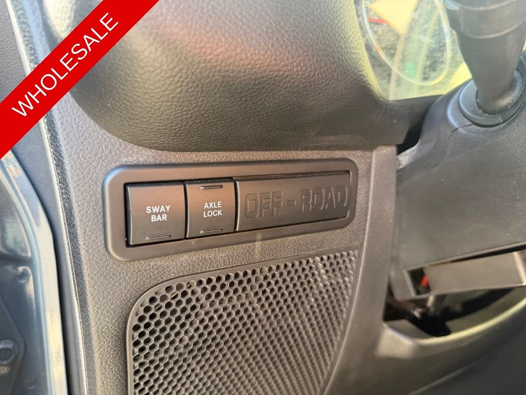 Used 2014 Jeep Wrangler Rubicon w/ Power Convenience Group AWD/4WD image 18
