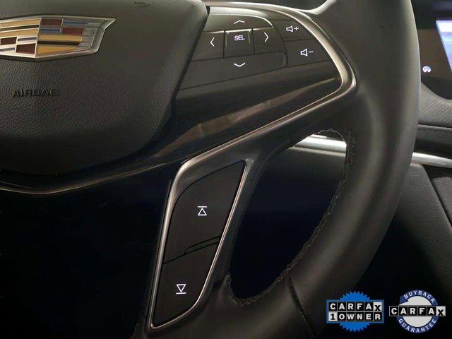 Used 2025 Cadillac XT5 Premium Luxury image 39