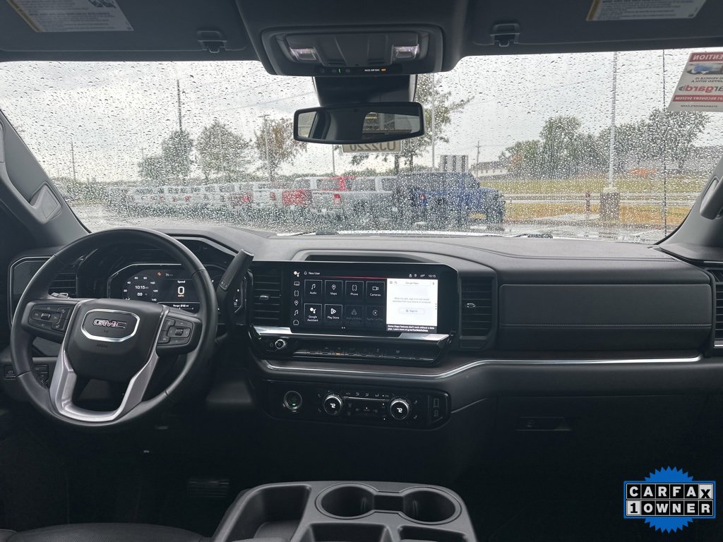 Used 2024 GMC Sierra 1500 SLT image 2