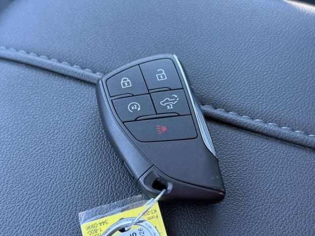 Used 2025 Chevrolet Silverado 1500 LT Trail Boss w/ LT Trail Boss Premium Package AWD/4WD image 35