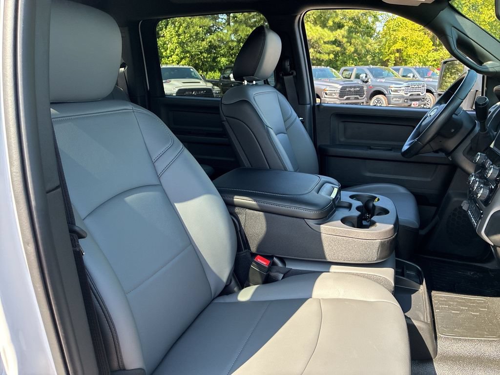 New 2026 RAM 3500 Tradesman w/ Chrome Appearance Group A AWD/4WD image 31