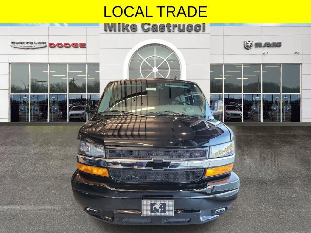 Used 2025 Chevrolet Express 2500 Extended w/ Driver Convenience Package RWD image 2