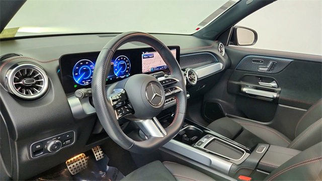 Used 2024 Mercedes-Benz EQB 250+ image 18