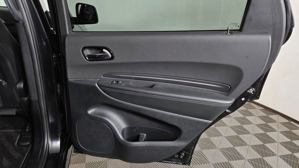 Used 2022 Dodge Durango GT image 35