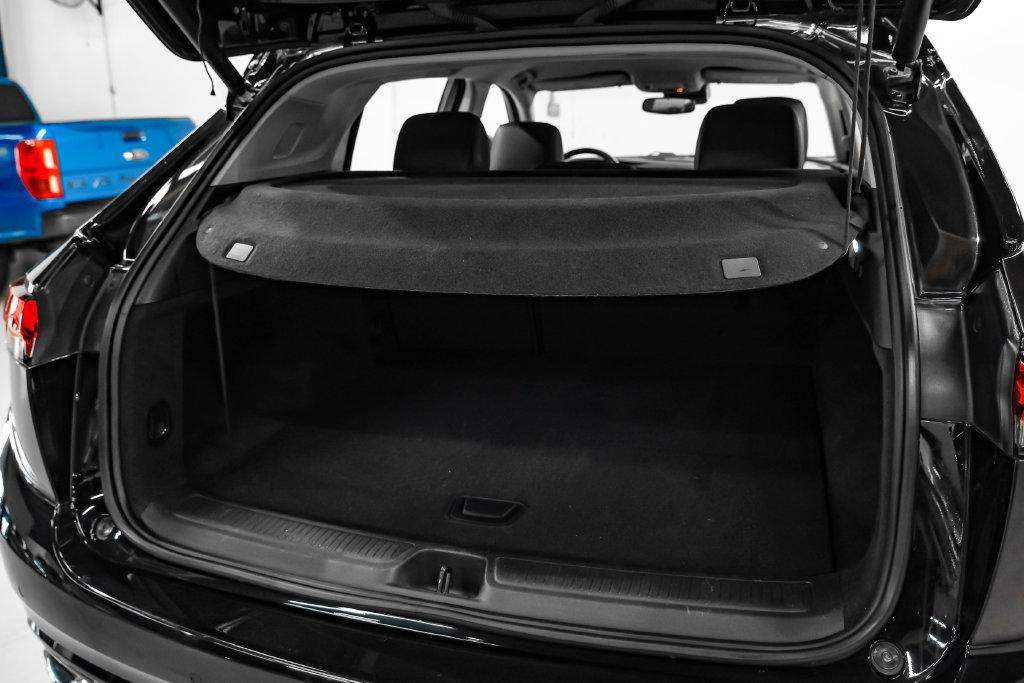 Used 2023 Buick Envision Essence w/ Sport Touring Package FWD image 52
