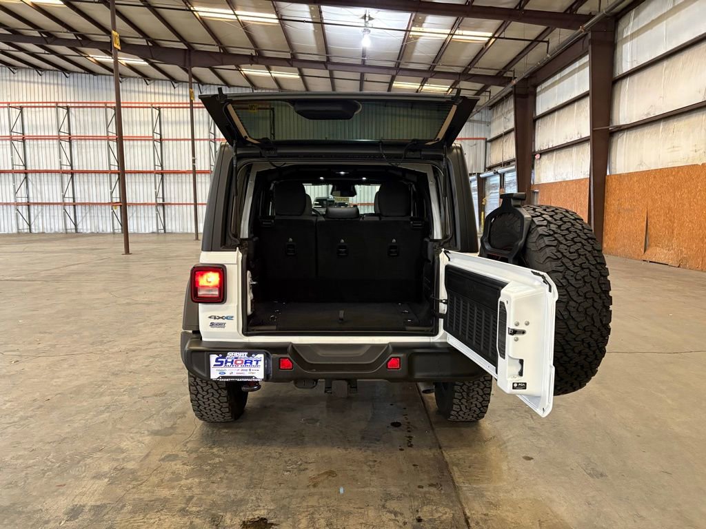 Used 2025 Jeep Wrangler Willys 4xe image 14