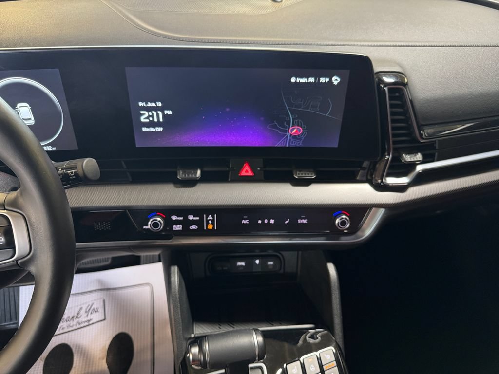 Certified 2025 Kia Sportage SX AWD/4WD image 22