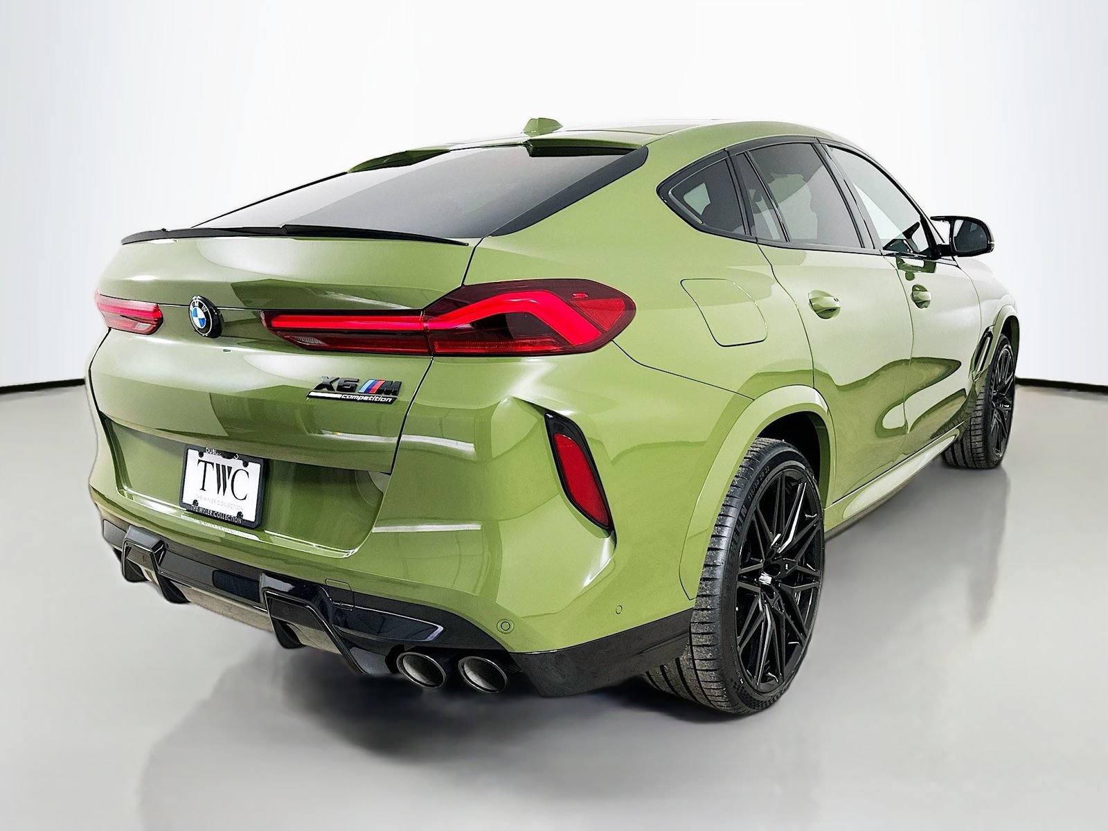 New 2027 BMW X6 M Competition w/ Executive Package AWD/4WD image 5
