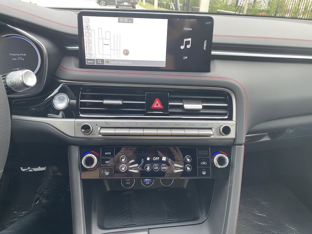 New 2025 Genesis G70 2.5T w/ Sport Prestige Package image 21