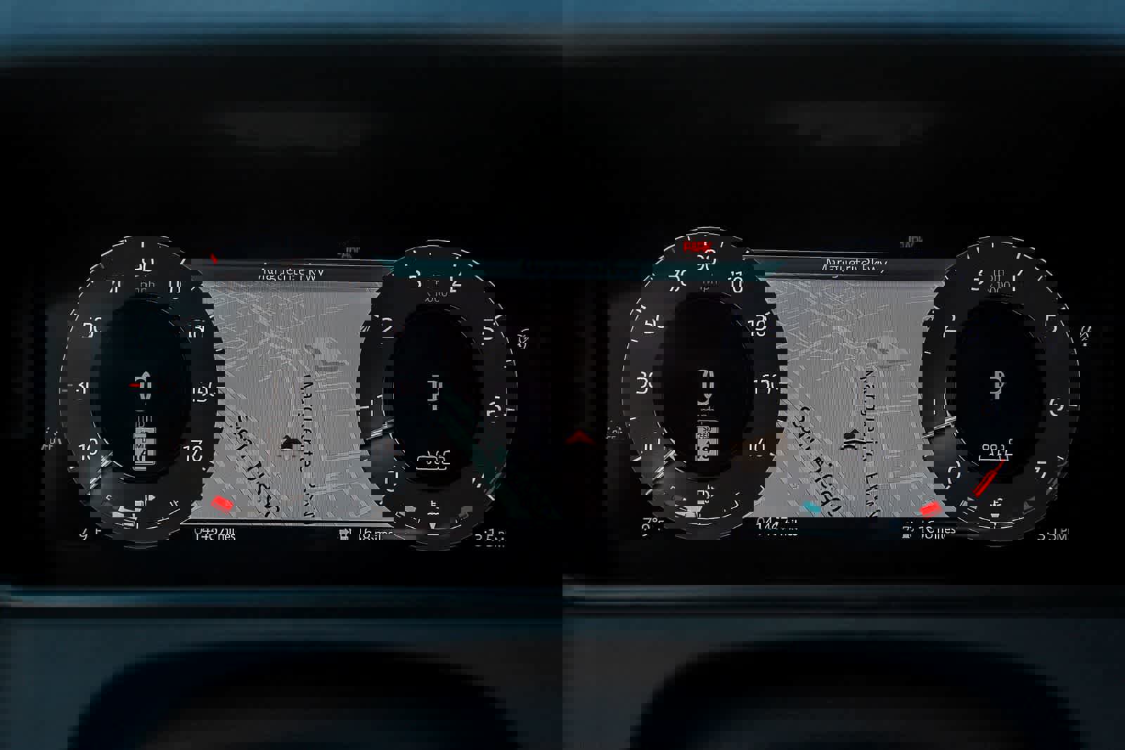 Used 2025 Land Rover Range Rover Velar Dynamic SE AWD/4WD image 20